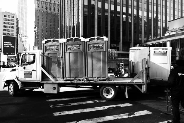 Best Affordable porta potty rental  in Moorestown Lenola, NJ